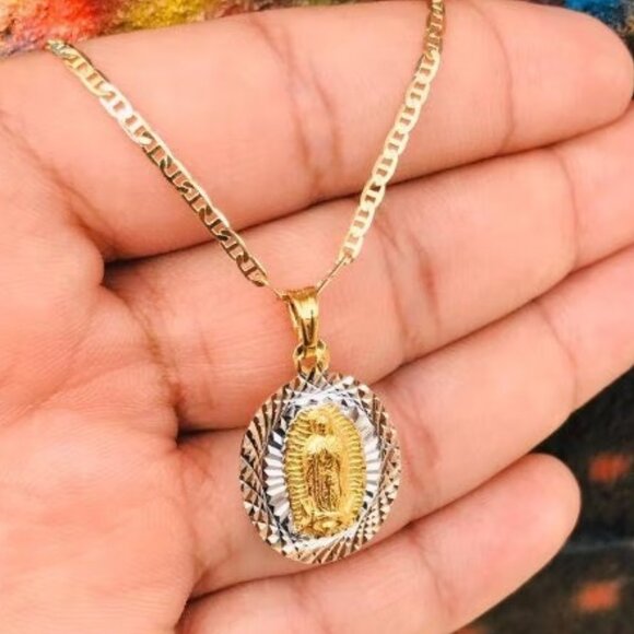 14K GF Virgen de Guadalupe Pendant 26x18mm Necklace Mariner Link Chain 18" Adult - Picture 1 of 5